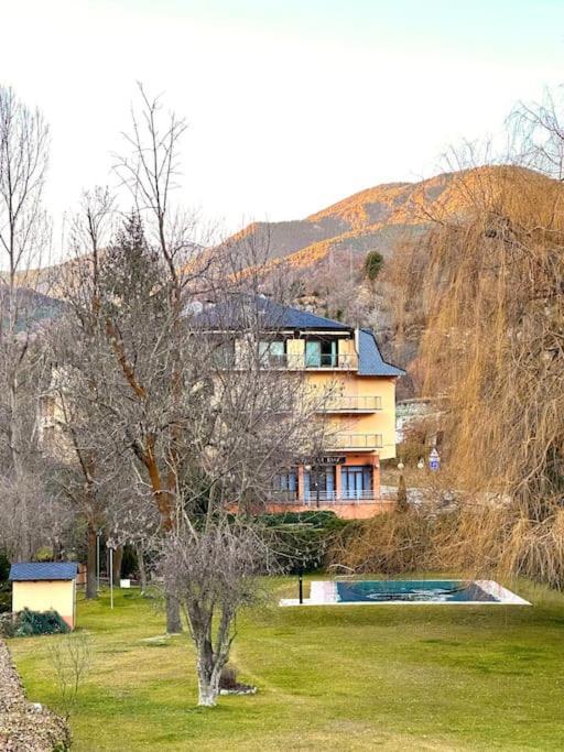 Acogedor Alojamiento En Martinet, Cerdanya, Puigcerda Buitenkant foto